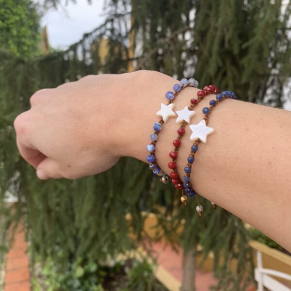 Pulseiras Handmade COLARES & PENDUREZAS