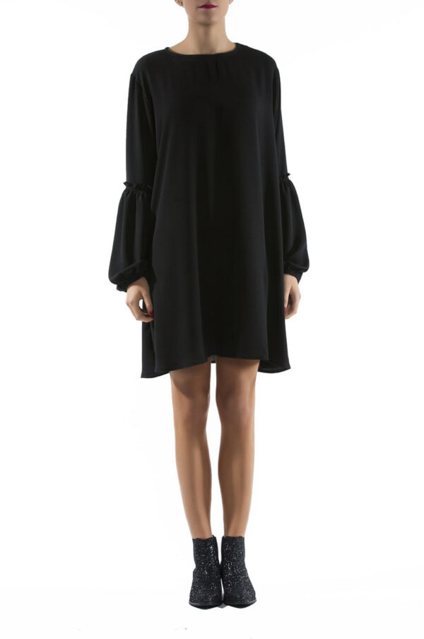 Vestido Efeito Mangas